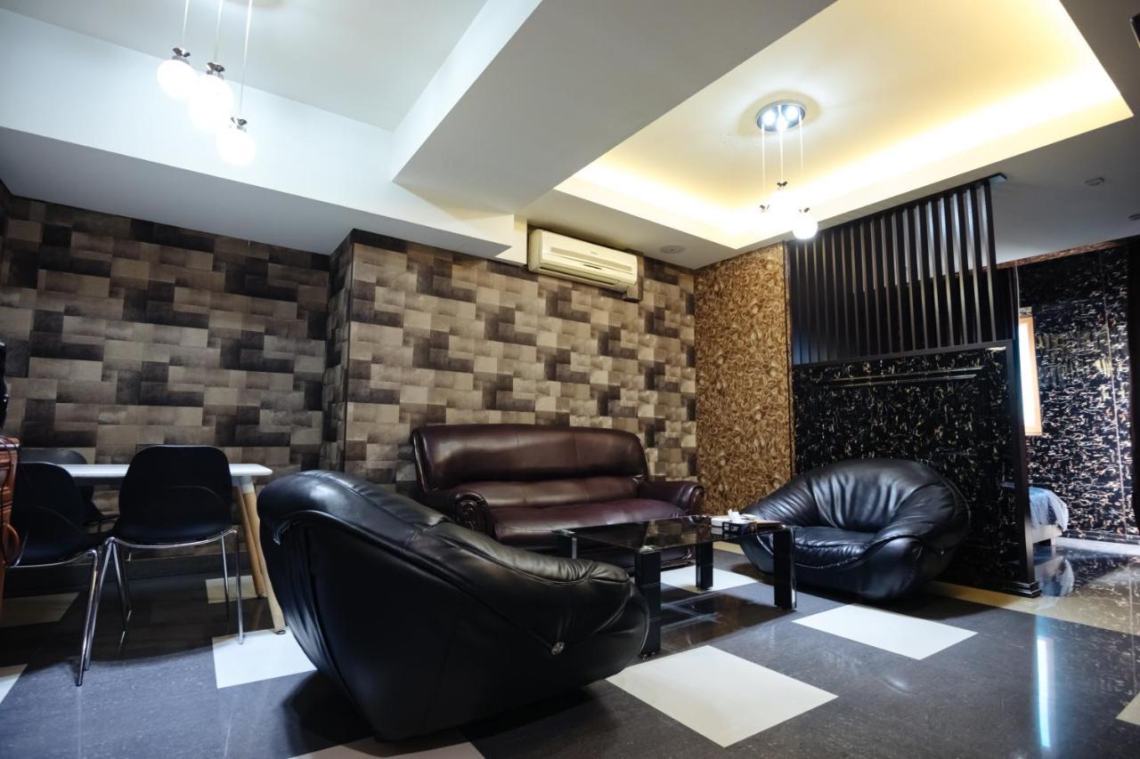 Golden Seconds Hotel يريفان المظهر الخارجي الصورة