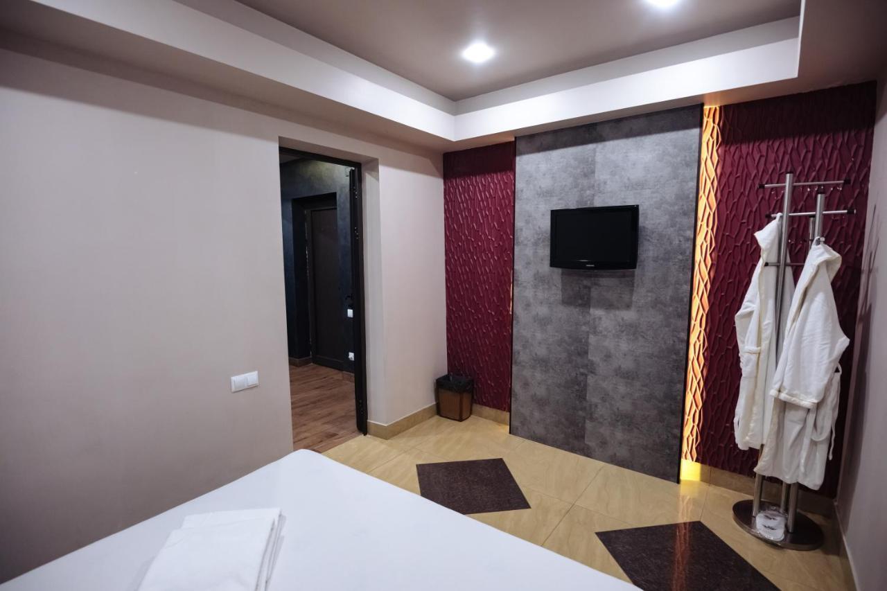 Golden Seconds Hotel يريفان المظهر الخارجي الصورة